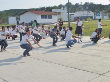Equipamiento deportivo para la escuela San Martin de Buenos Aires